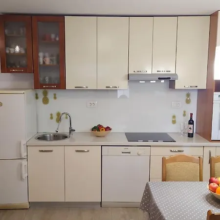 Апартаменты Cozy & Bright In Сплит