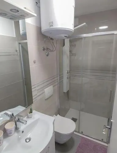 Apartment Cozy & Bright In